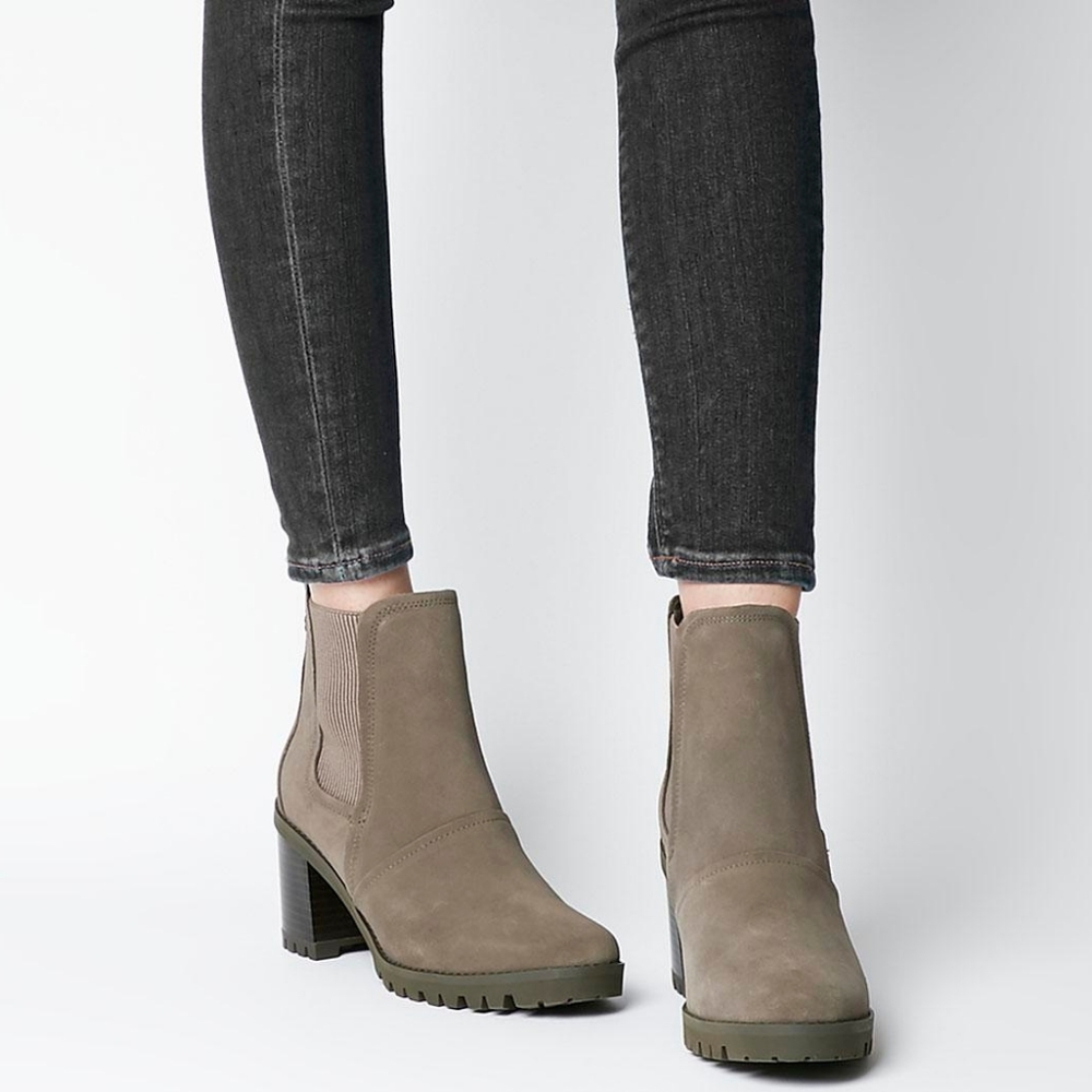 🆕 Ugg Hazel boots size 11